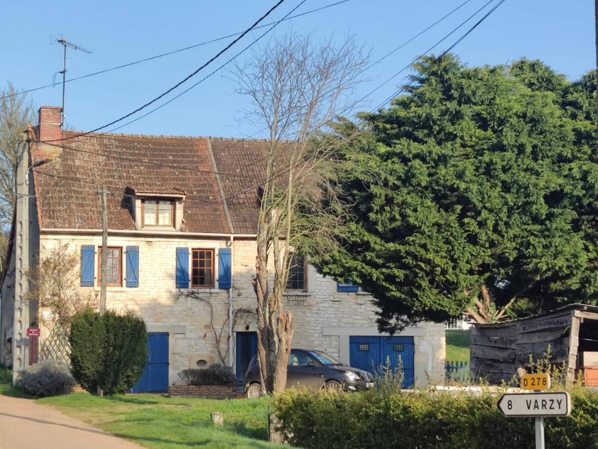 La Maison Bleue Varzy Экстерьер фото